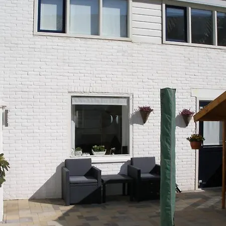 Piet's Beachhouse * 카트베이크안제이