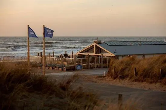 Piet's Beachhouse Dom wakacyjny *